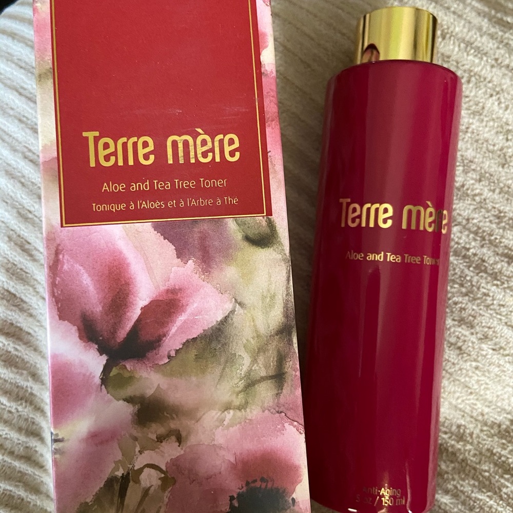 Terre Mere aloe and tea tree toner